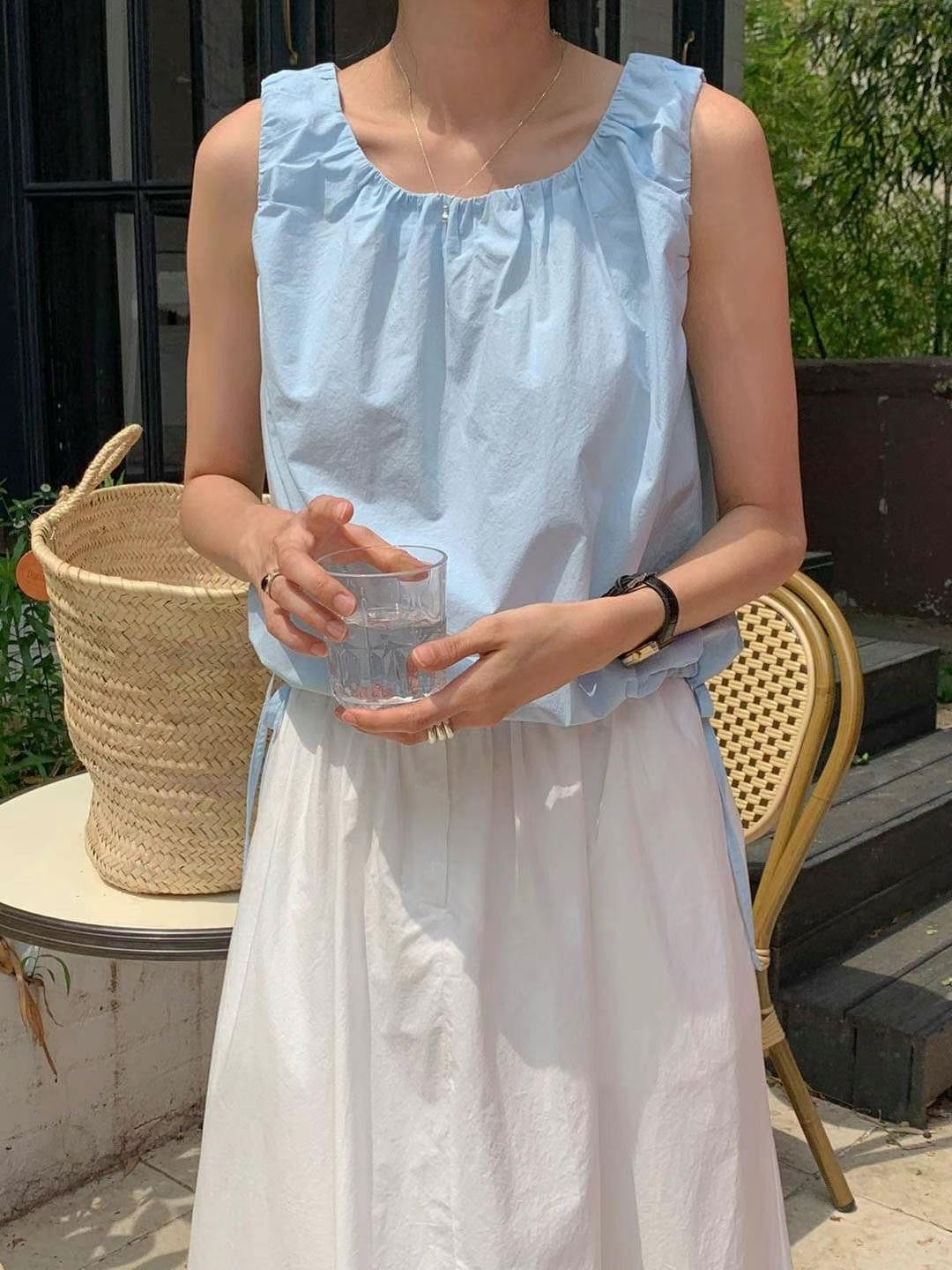 Kayla sleeves top with drawstring