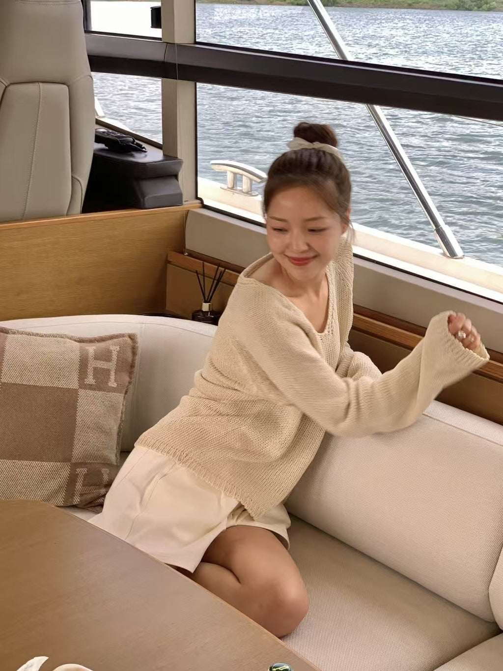 Yuna classic knit wear