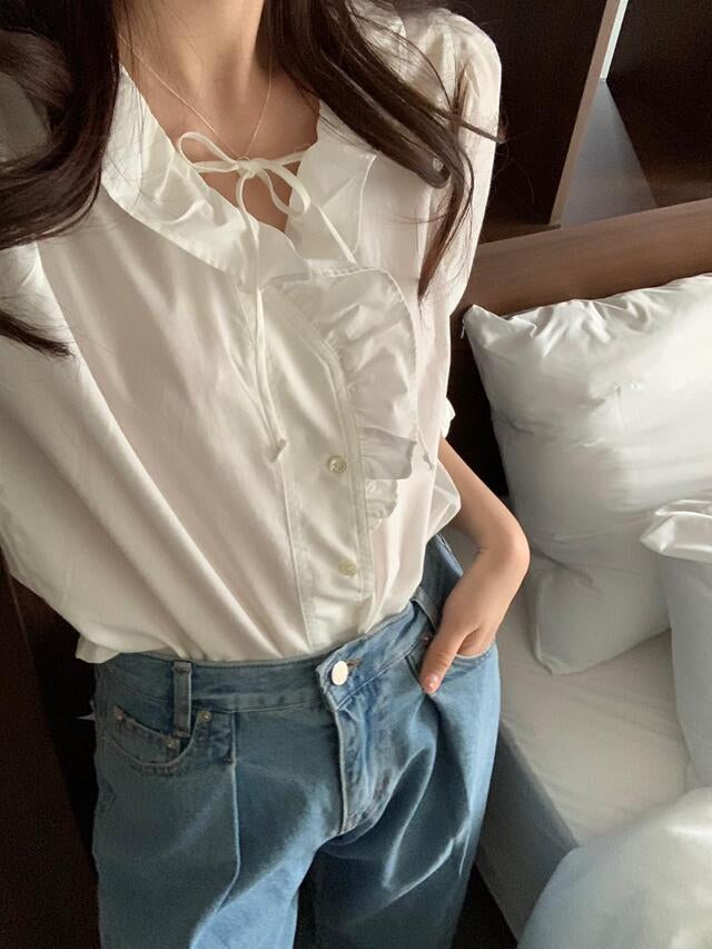 Aisha lotus collar white shirt