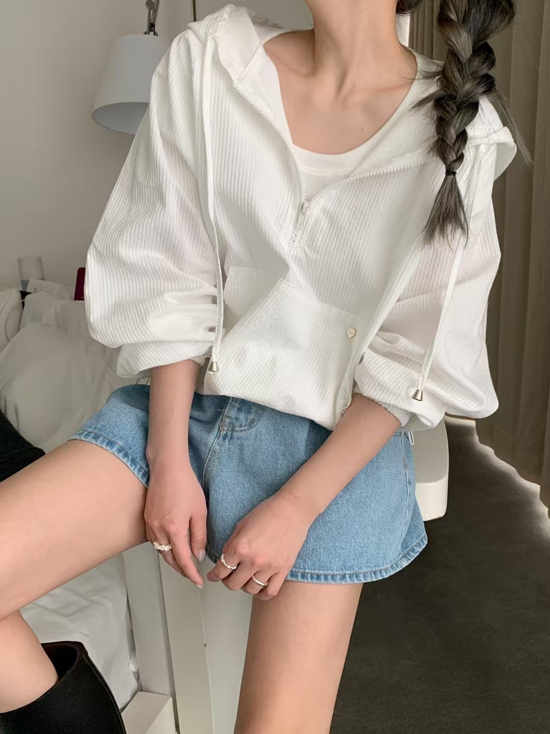 Scarlet line jumper-white