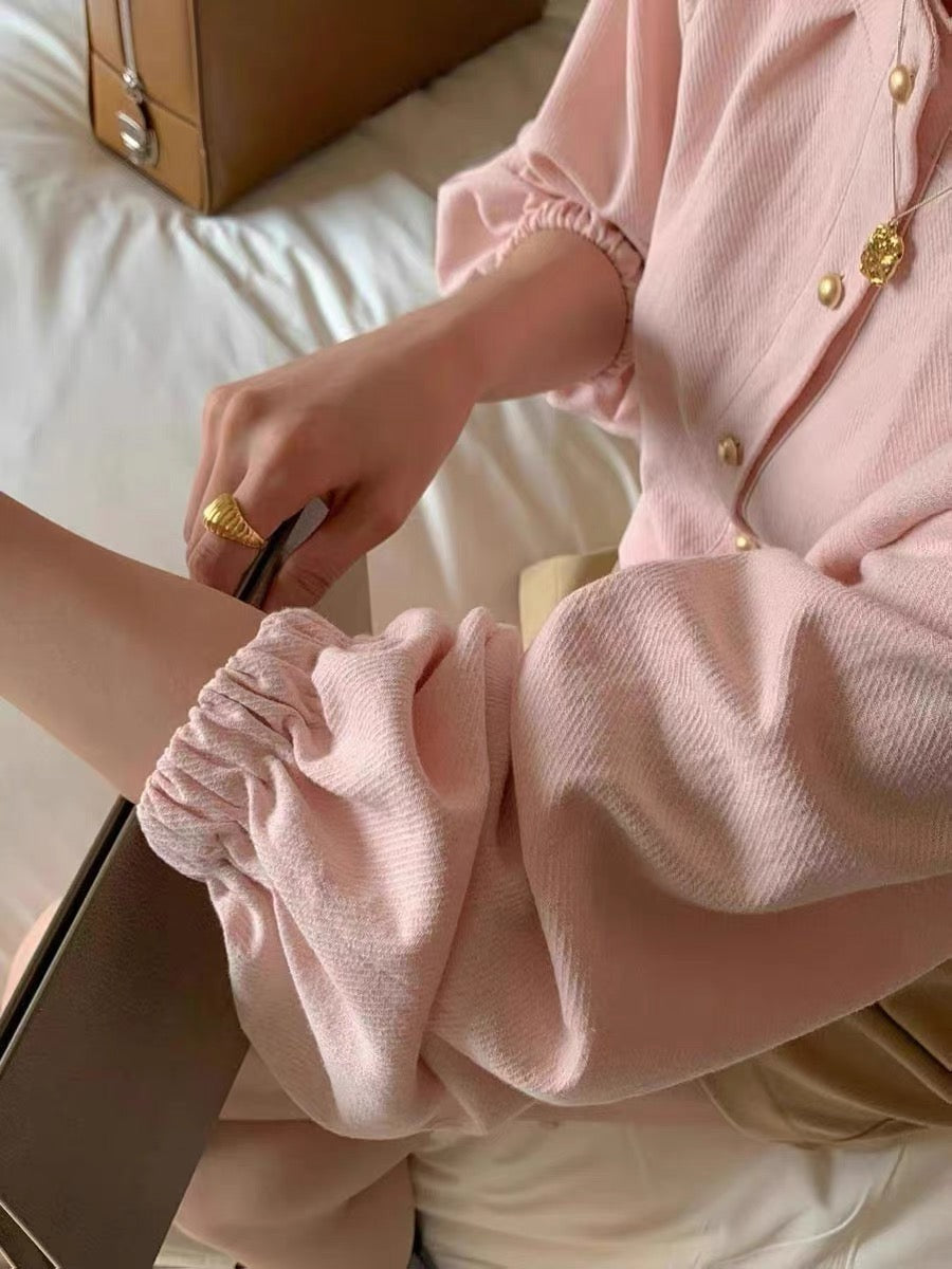 Leia pink blouse with gold button