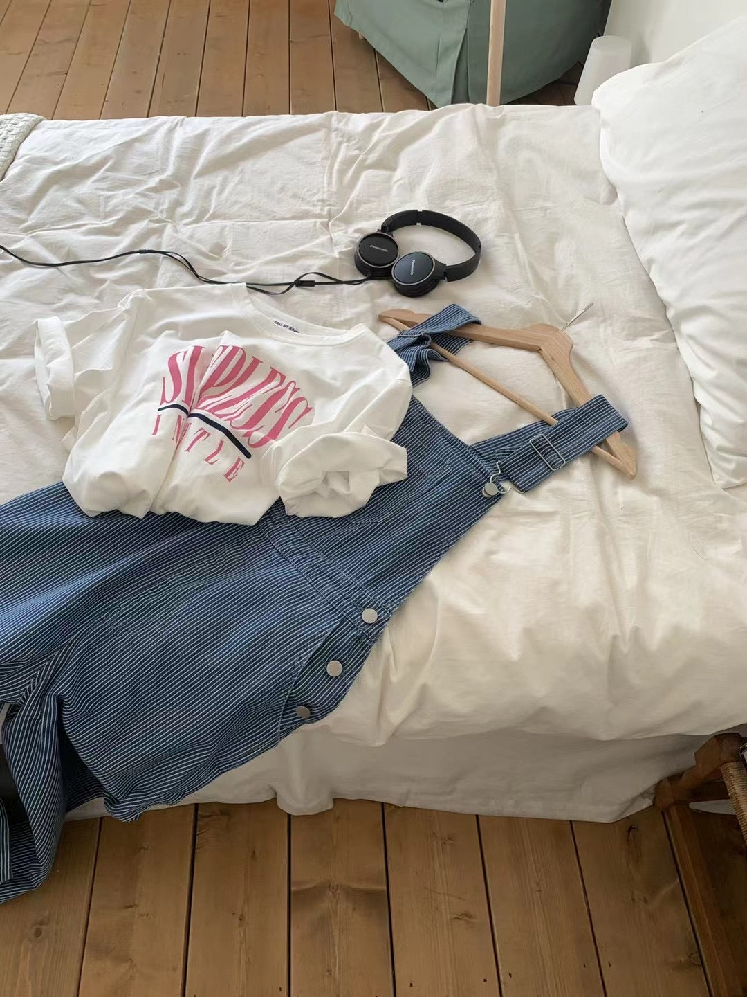 Gwen sleepless oversize t-shirt