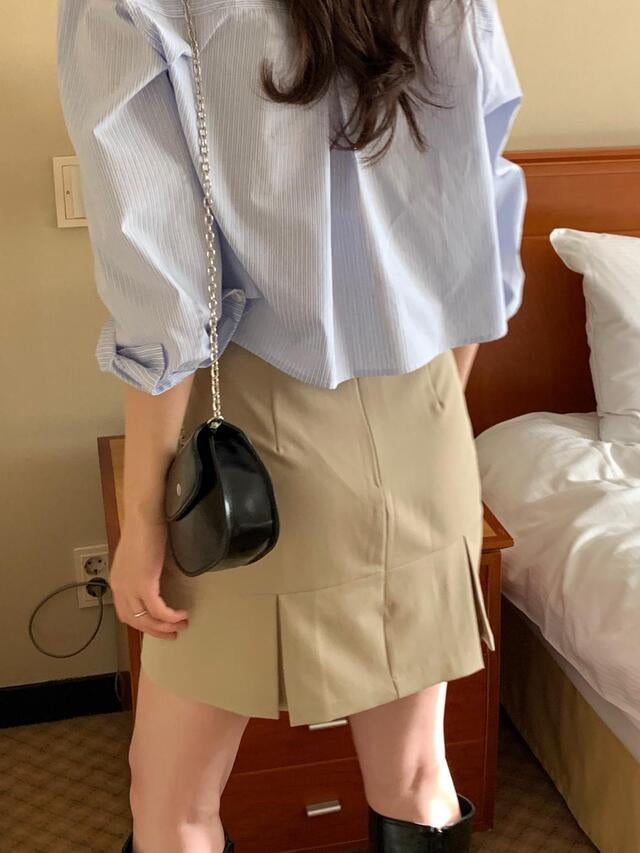 Lisa short buttoned shirt