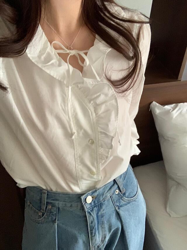 Aisha lotus collar white shirt
