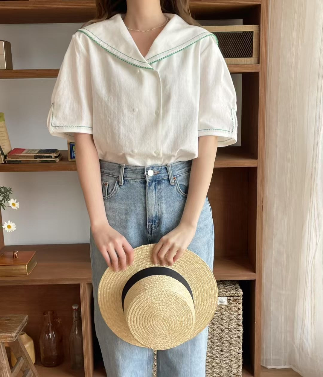 Clover sailor collar blouse