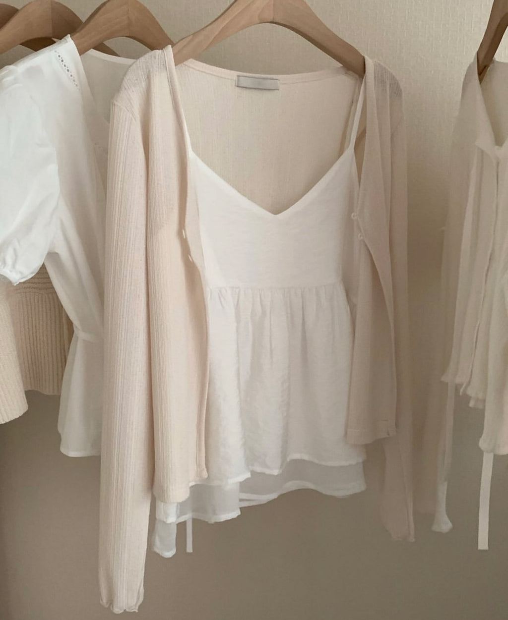 Beige sweetie cardigan + white inner
