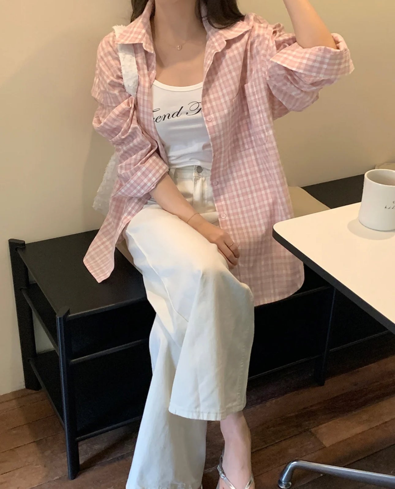 Minji checkered shirt pink