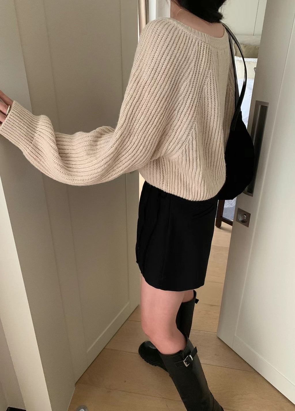 Aurora French style sweet short knit sweater -beige