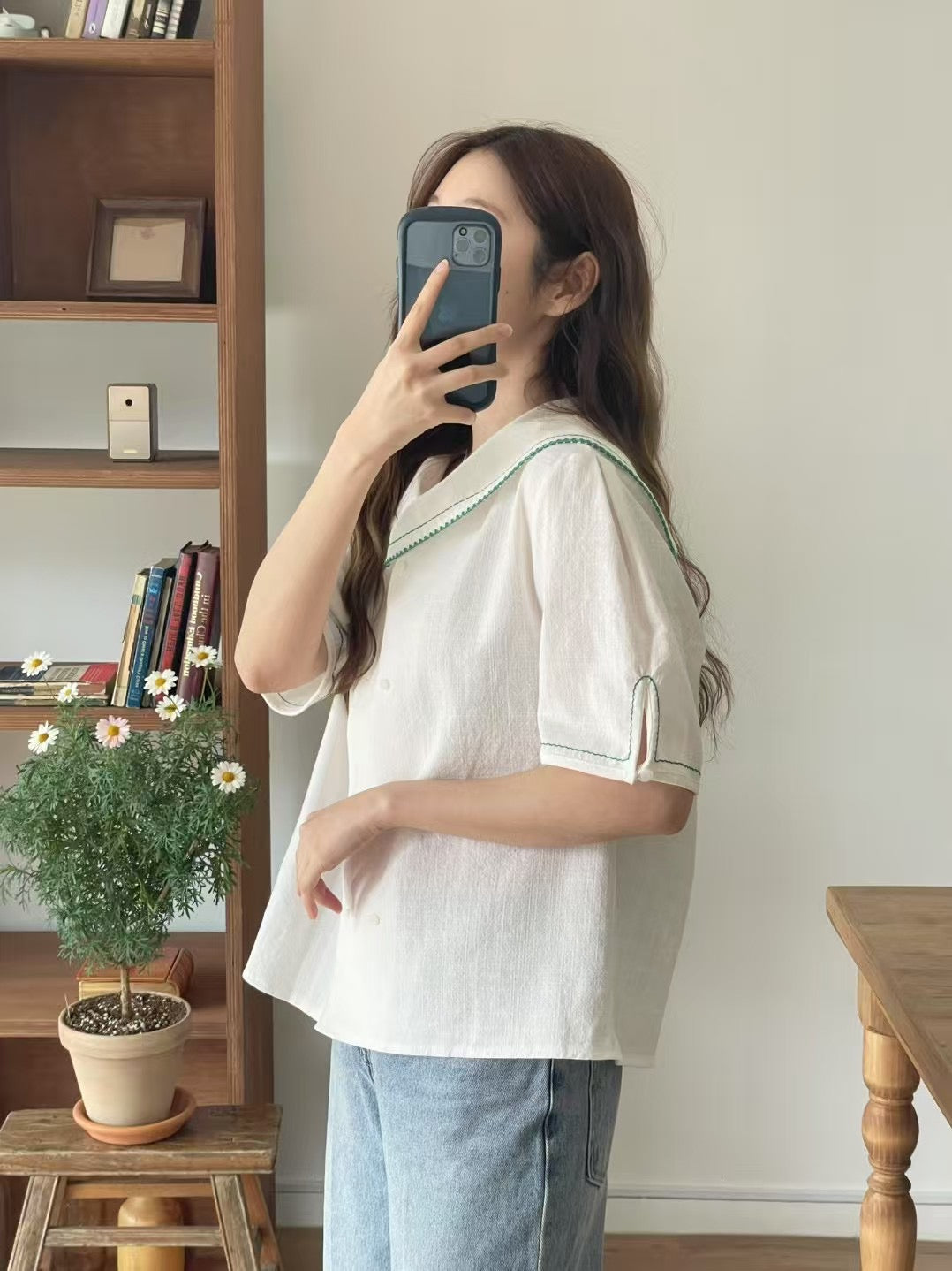 Clover sailor collar blouse