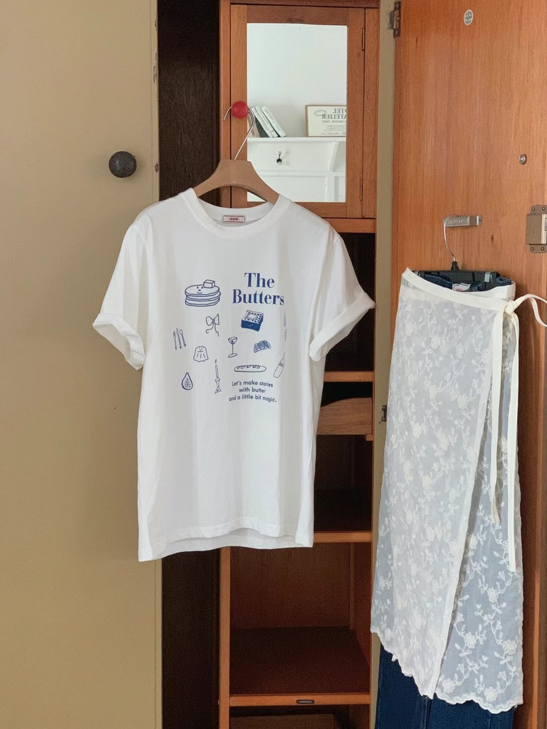 Joy The butters t-shirt (blue text)