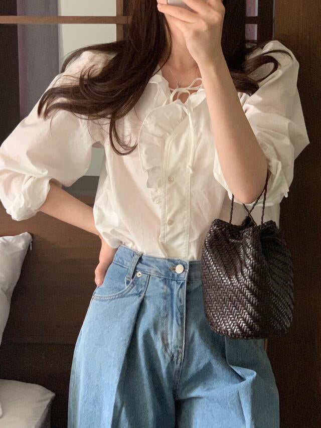 Aisha lotus collar white shirt