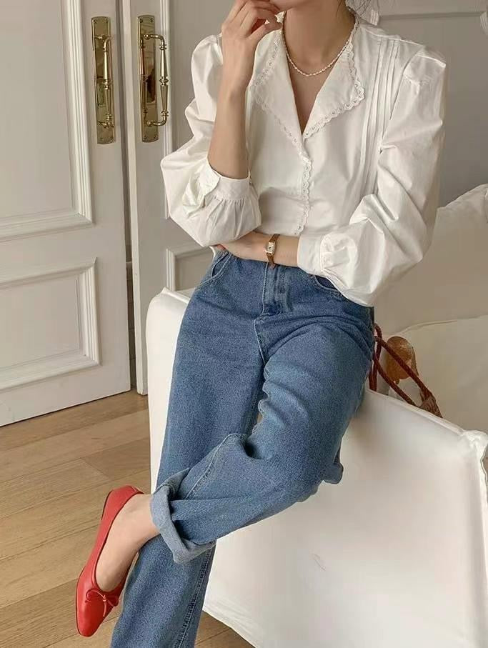 Heart lace pin-tuck blouse