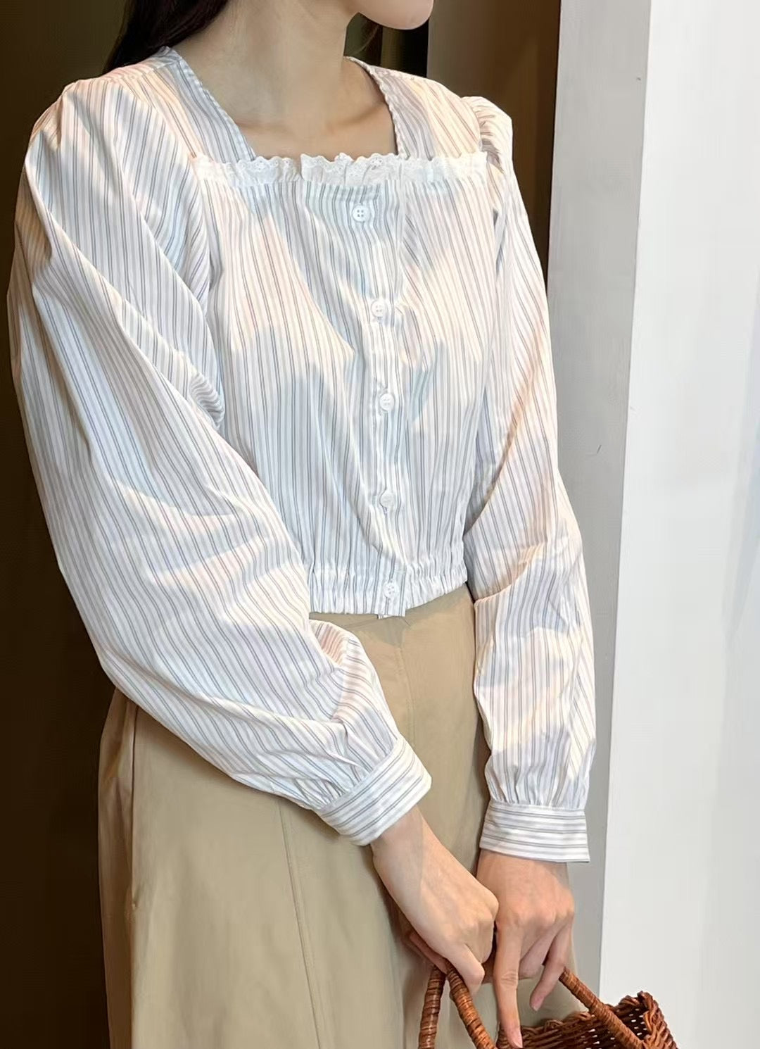 Lace stripe blouse long sleeve