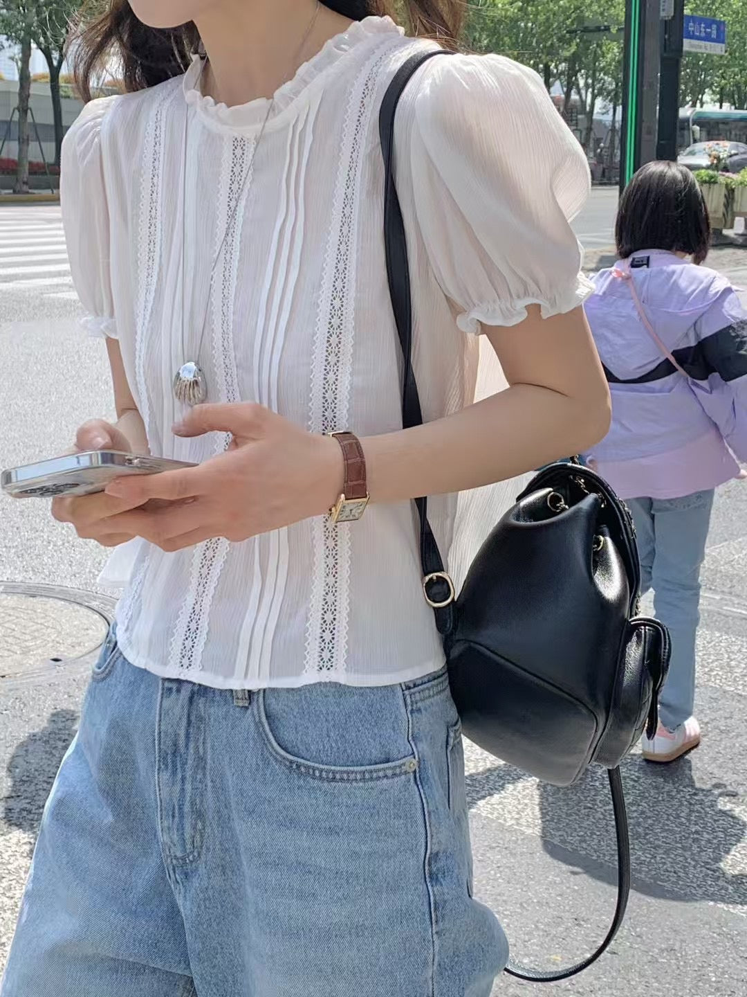 Sweet lace puff blouse